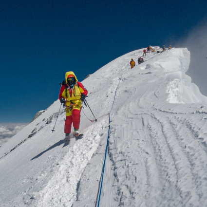 На лыжах – с вершины Эвереста